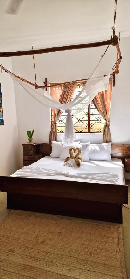 Bed and breakfast Mlango Paje House Extérieur photo